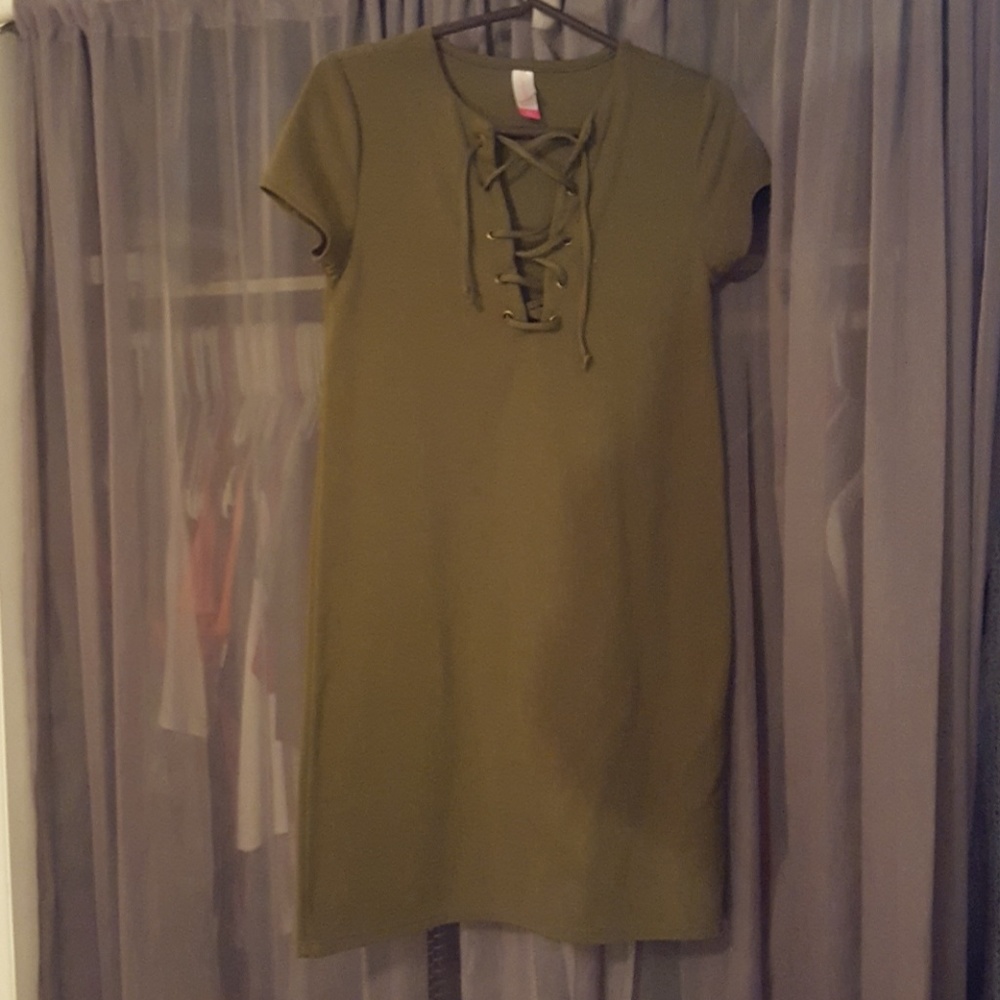 Green comfy fashion lace up dress